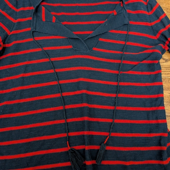 Ann Taylor LOFT Red & Navy Stripe Pullover Lightweight Sweater Tie Neck Sz S - Picture 3 of 8